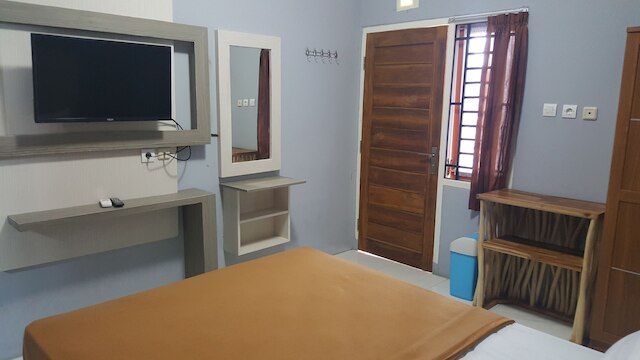 メトロ マリオボロ リビング