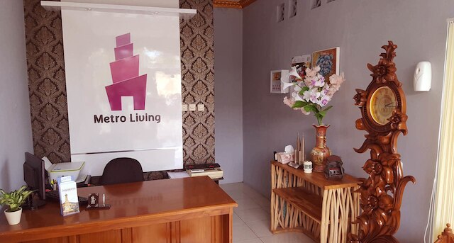 メトロ マリオボロ リビング