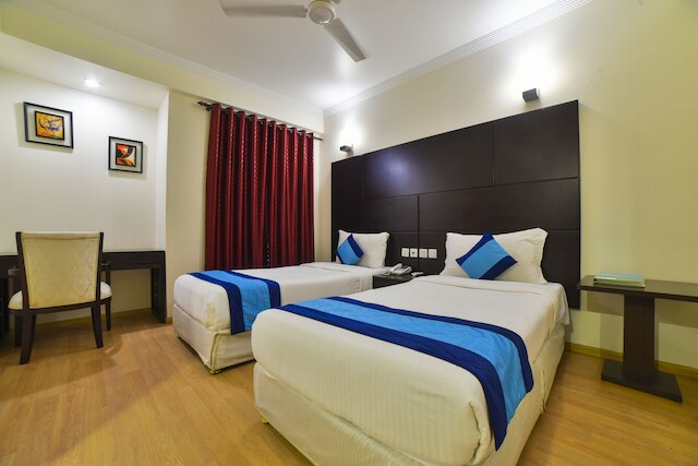 アズーラ ホテルズ