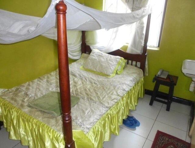 ニュー スワンガ ロッジ