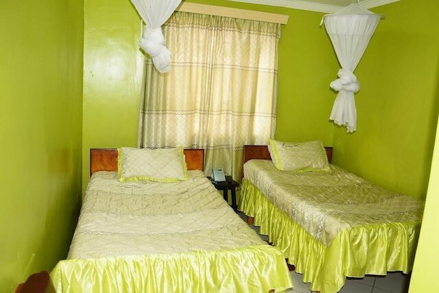 ニュー スワンガ ロッジ