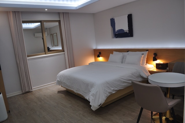 ハウンド ホテル サンム