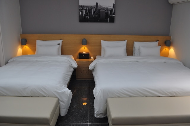 ハウンド ホテル サンム