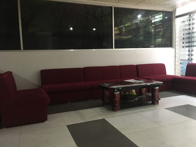 ウッタラ スイート アット ダッカ