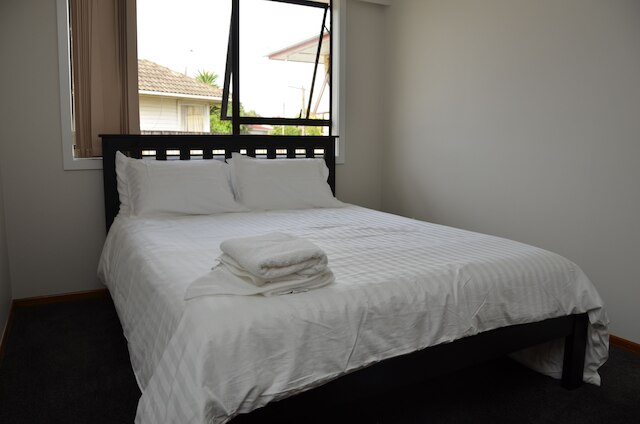 コージー ホーム イースト オークランド