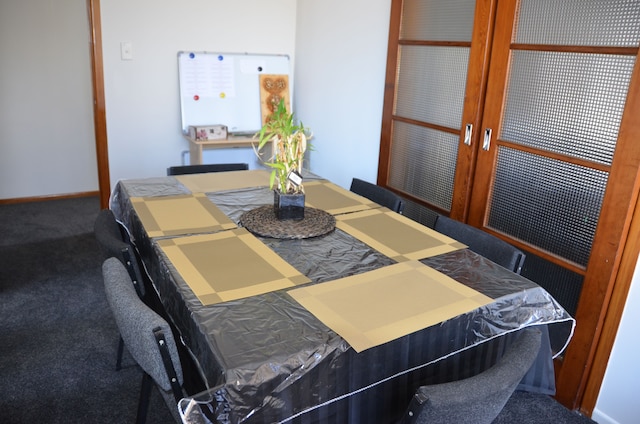 コージー ホーム イースト オークランド