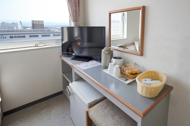 ホテルエアポート小松