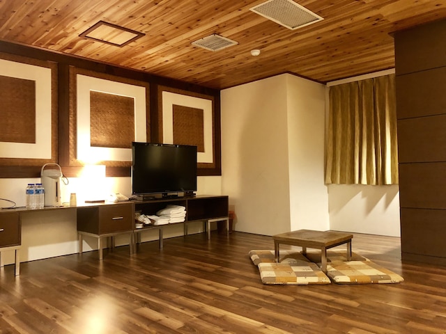 フェンチフゥ ホテル