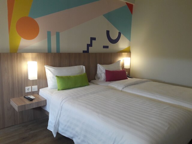 ズリ エクスプレス ジンバラン