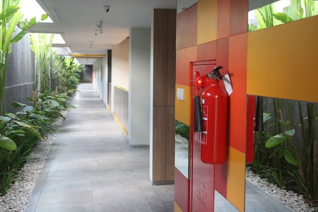 ズリ エクスプレス ジンバラン