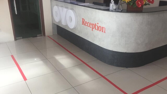 スーパー  OYO 326 TC  ホテル