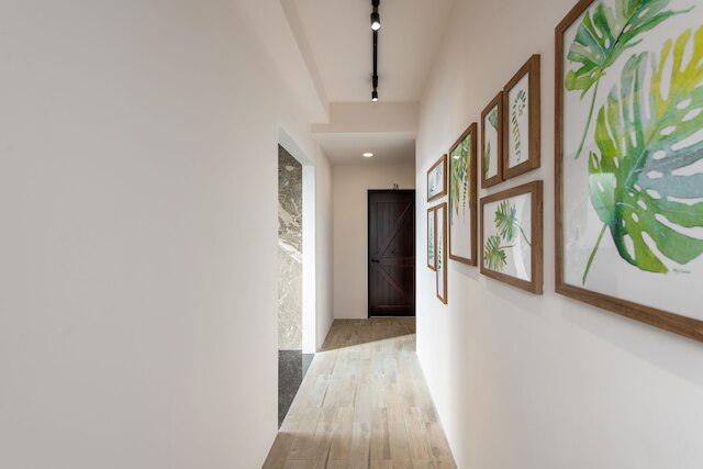 スプリング ヴィラ サンドゥオ (春上村墅-三多館)