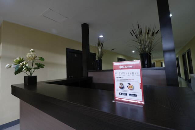 レッドドアーズ ニア ITC チェンパカ マス