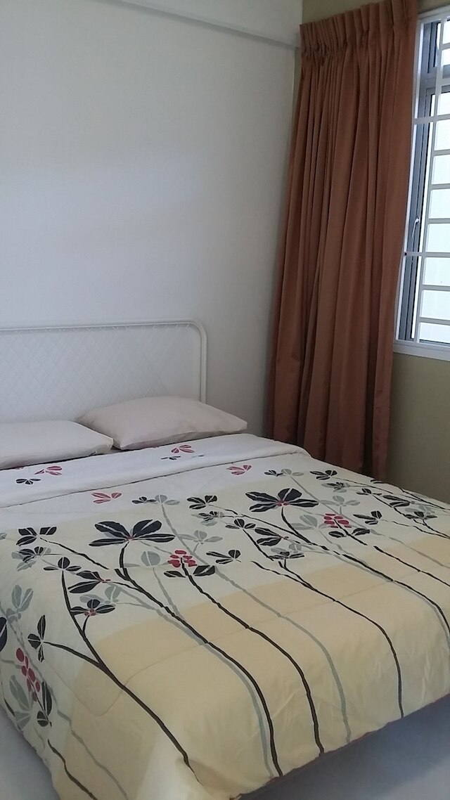 ファミリー スイート デサ テブラウ ジョホール バール