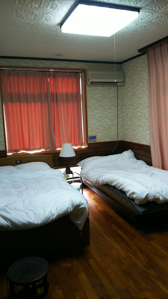 瓦屋いきんぱた