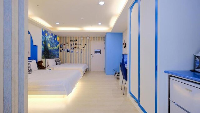 85 アジア ホテル