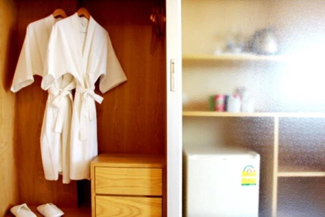 タートパノム リバー ビュー ホテル