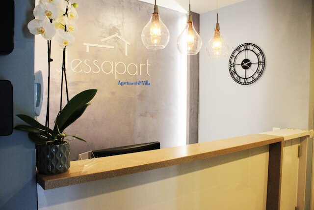 ジェスアパート - オホタ アパートメンツ