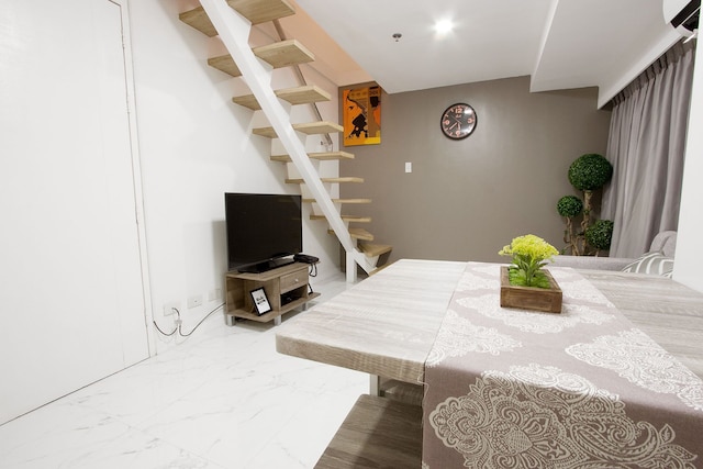 オアシス リージェンシー アット フォート ビクトリア BGC