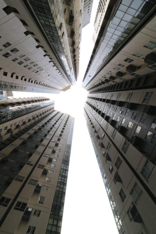 オアシス リージェンシー アット フォート ビクトリア BGC