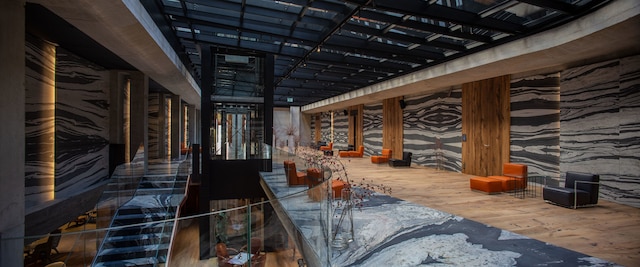 ホテル ワルシャワ