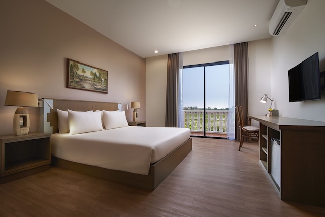 サバイ サバイ スコータイ