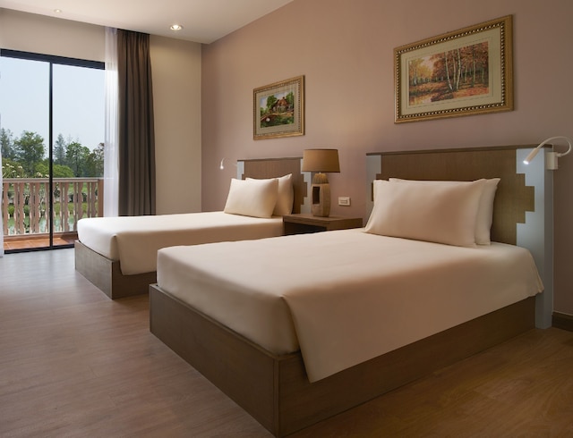 サバイ サバイ スコータイ