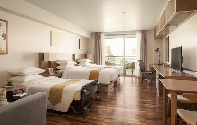 ホテル エミオン プノンペン