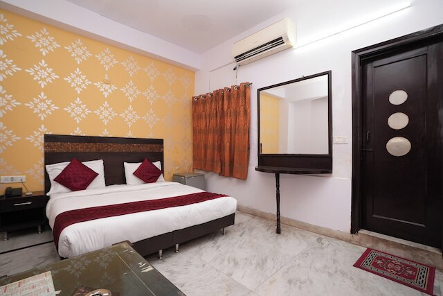 ホテル マンダキニ 宮殿ホテル