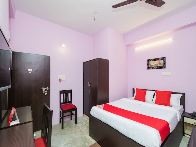 OYO 11379 ジャムズ ゲスト ハウス