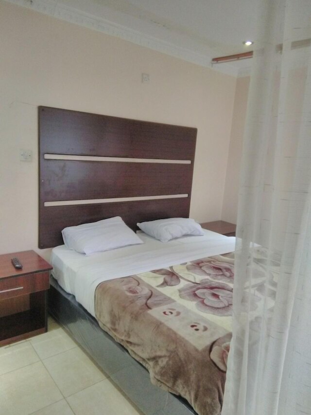 ナイロビ グローリー パレス ホテル