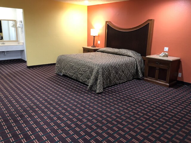 ロサンゼルス イン & スイーツ - LAX