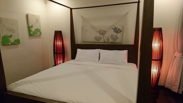 プラナラックス プール ヴィラ ホリデイ ホーム