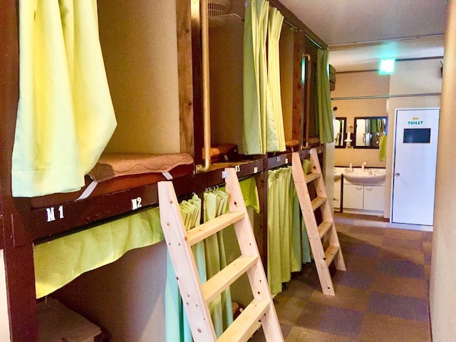 神戸三宮R2ホステル