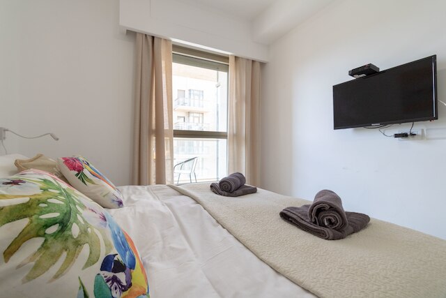 ザ ハネビイム コート - イスレンタルズ