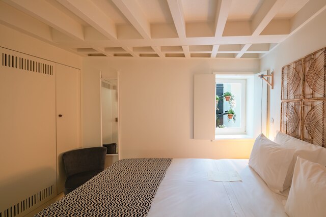 アルマリア エディフィシオ オフィチーナ レアル