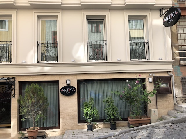 アルティカ ホテル