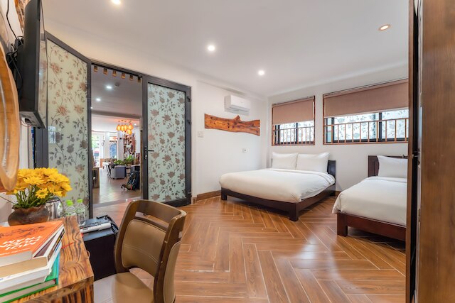 ラ・アン・オールドタウンホテル