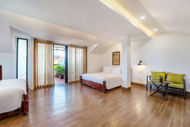 ラ・アン・オールドタウンホテル