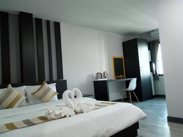 リスキ レジデンス バンブアトン