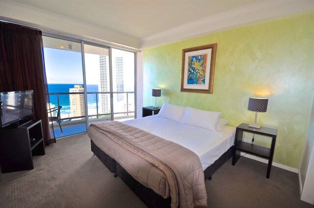 シェブロン ルネッサンス プライベート アパートメンツ