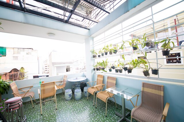 CK サイゴン セントラル ホテル