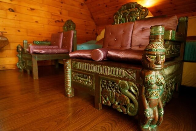 サン ムーン レイク フル ハウス リゾート (日月潭富豪群渡仮民宿)