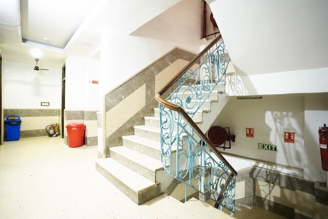 ホテル サイ ダム インターナショナル