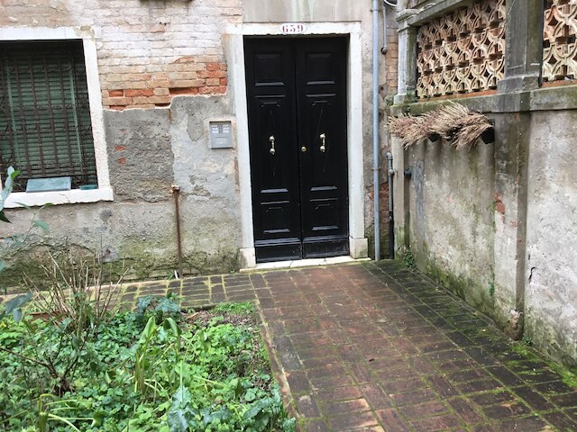 ヴェネツィア カエ デア ラナ