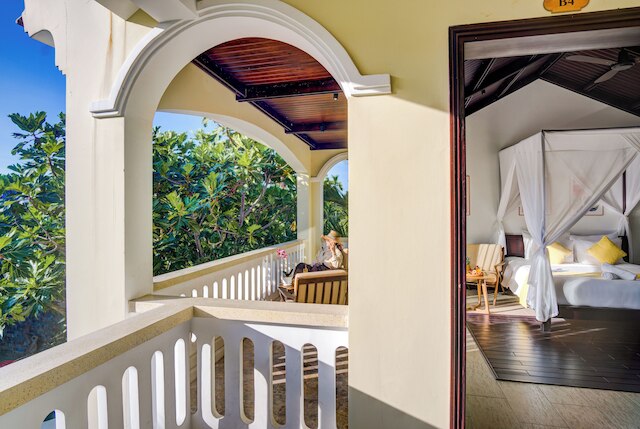 エン リトリート ホイアン