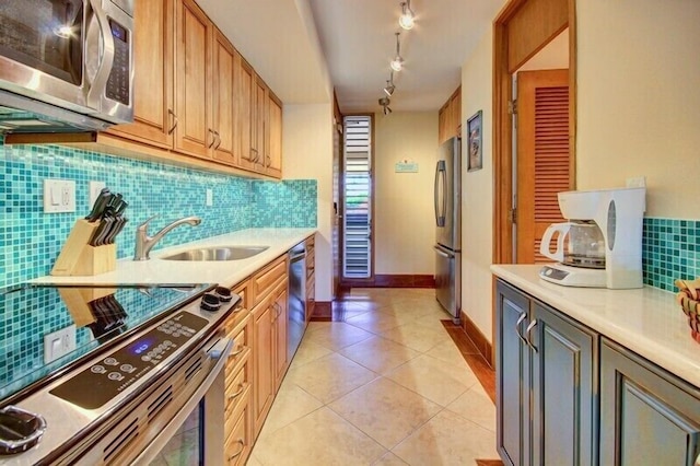 マウイ カーナパリ S #E290 スタジオ ベッドルーム コンド バイ レッドオーニング