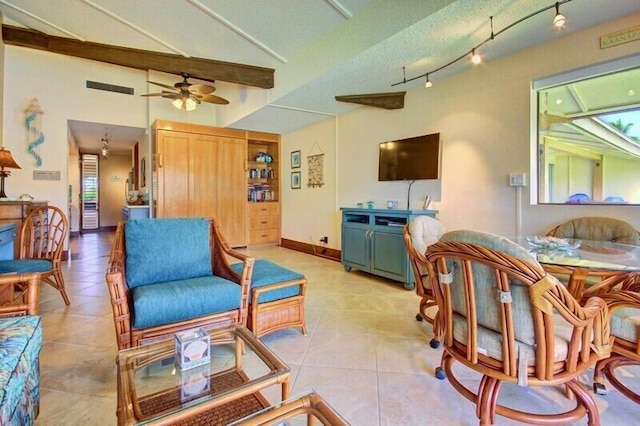 マウイ カーナパリ S #E290 スタジオ ベッドルーム コンド バイ レッドオーニング