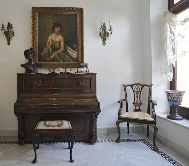 ベーシック ホテル プエルタ デ セビリャ