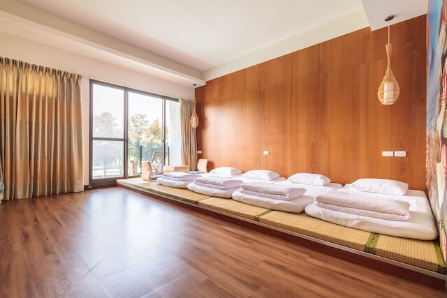 エキゾチック ホームステイ